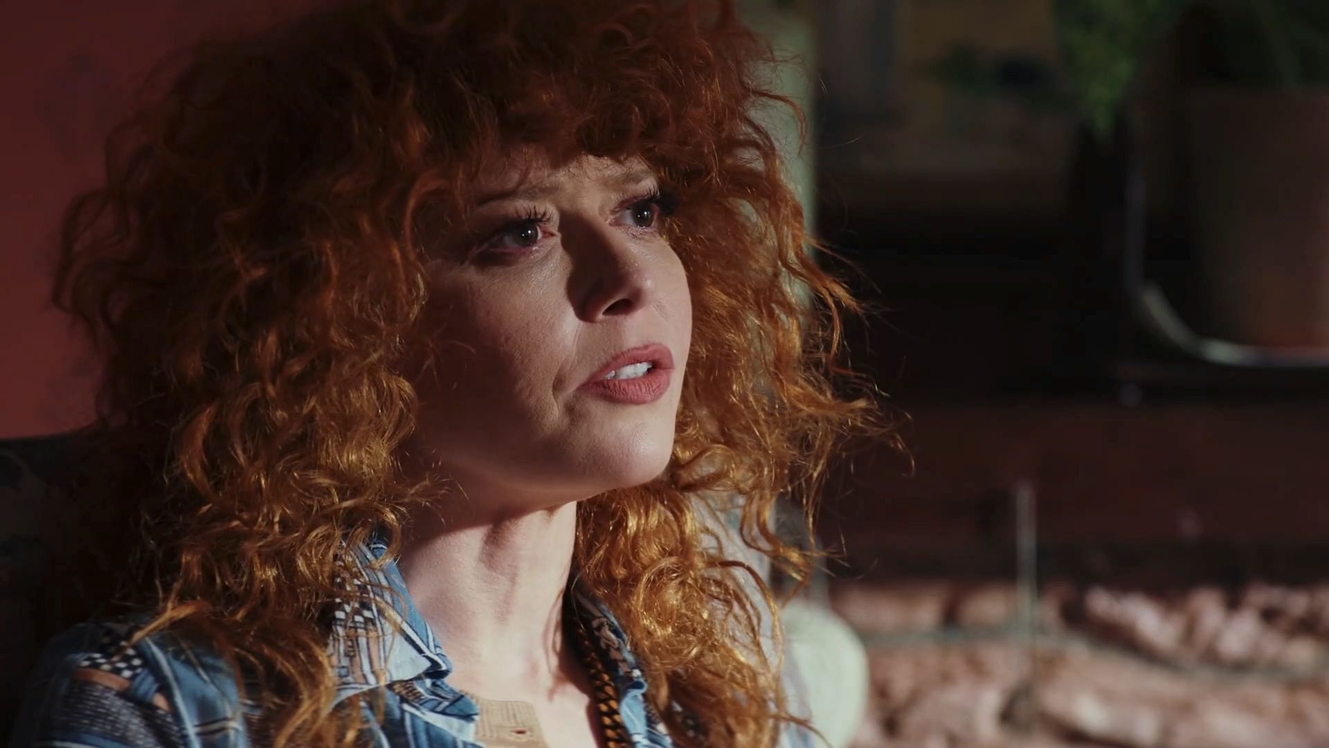 Charlie finds out that Alex can lie to ger in the Poker Face season 2 finale (Image via Peacock)